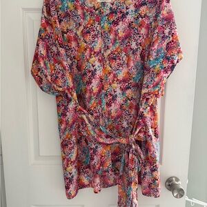 Andree by Unit Colorful Women's Top